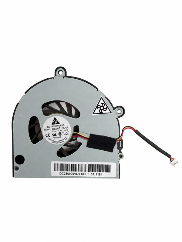 Toshiba Satellite C660D aušinimo ventiliatorius – baltame fone Toshiba Satellite C660D aušinimo ventiliatorius baltame fone