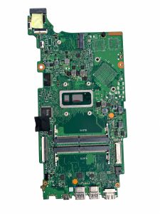 Medion S15447 pagrindinė plokštė baltame fone