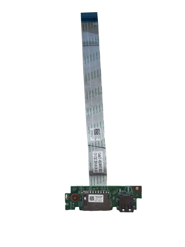 Dell Inspiron 3542 USB SD kortelių skaitytuvo plokštė su šleifu – baltame fone Dell Inspiron 3542 USB SD kortelių skaitytuvo plokštė su šleifu baltame fone