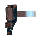 Dell Inspiron 7566 USB jungties plokštė D991P su šleifu baltame fone