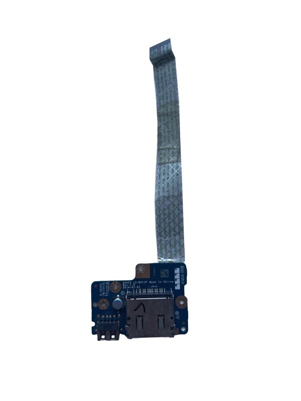 Dell USB SD kortelių skaitytuvo plokštė ZAVC0 LS-B011P su šleifu – baltame fone Dell USB SD kortelių skaitytuvo plokštė ZAVC0 LS-B011P su šleifu baltame fone