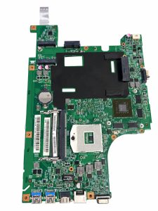 Lenovo V580 pagrindinė plokštė – naudota, veikianti baltame fone