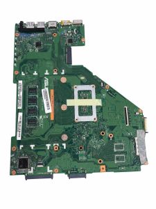 ASUS P550L pagrindinė plokštė – naudota, veikianti – baltame fone ASUS P550L pagrindinė plokštė – naudota, veikianti baltame fone