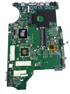 MSI GE72 2QC Apache pagrindinė plokštė – naudota, veikianti baltame fone